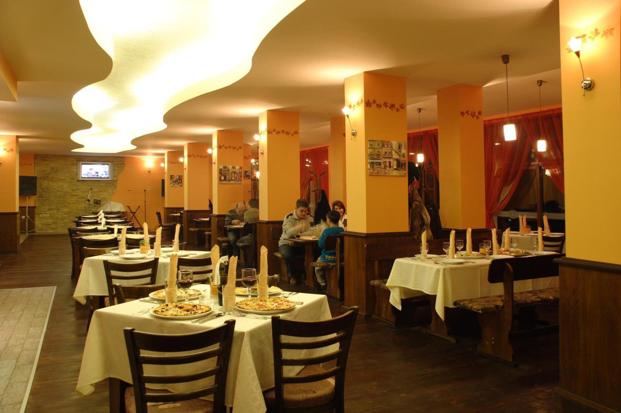 Park Hotel Drjanovo Esterno foto